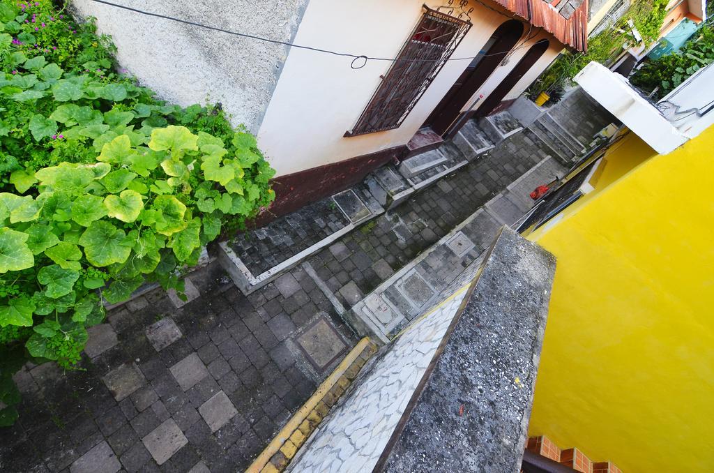 Casa Maya Itza Flores Exteriér fotografie